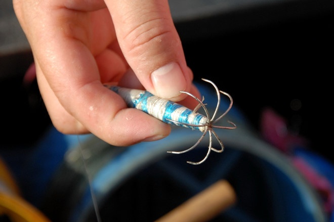 Nghề làm tôm giả câu mực